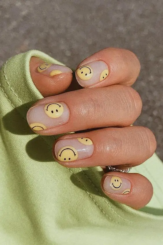 The best March nails, March nail ideas, March nail designs, and spring nails to do this year