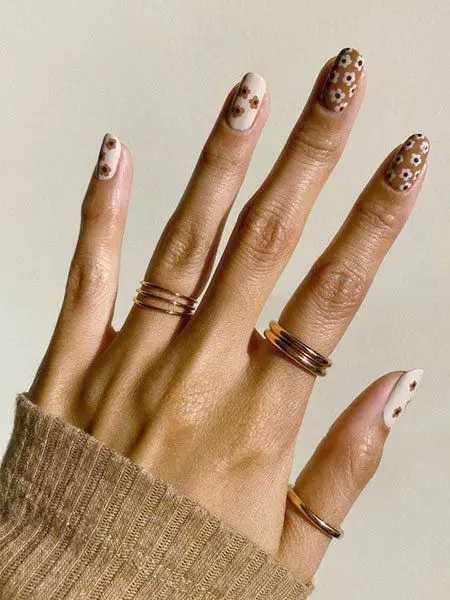 dip powder nails with tips