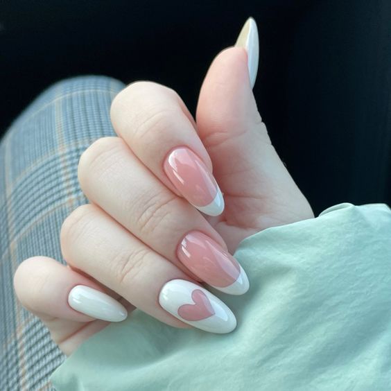 White valentine's nails