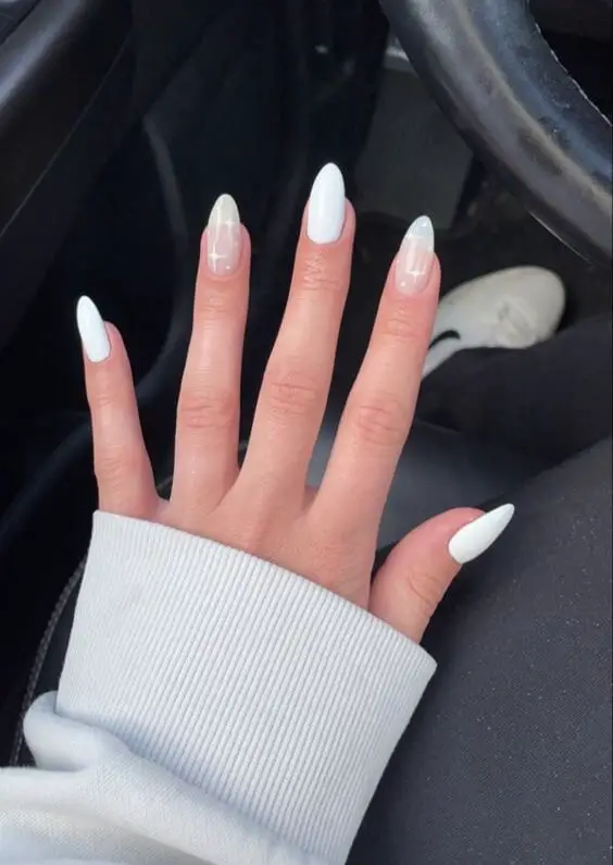 White valentine's nails