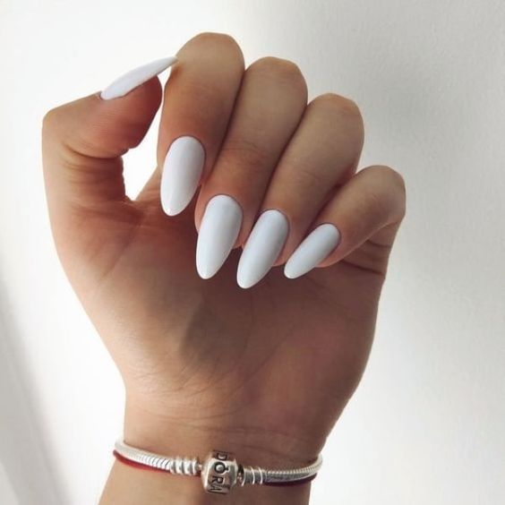 White valentine's nails