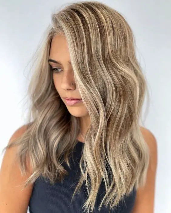 Dark dirty blonde hair colors to copy 