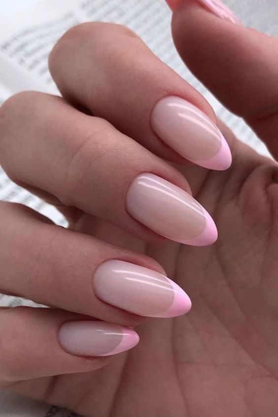 The prettiest pink rose nails and rose nail designs for your next manicure