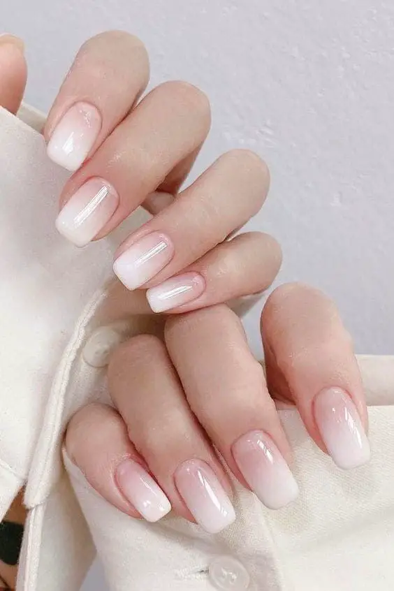 White valentine's nails