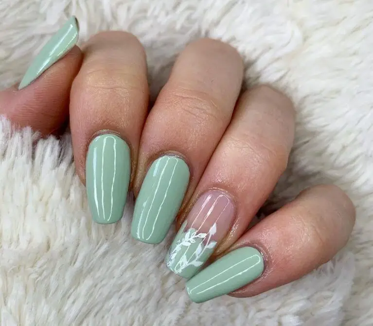 The top mint green nails designs and mint green nail ideas to try