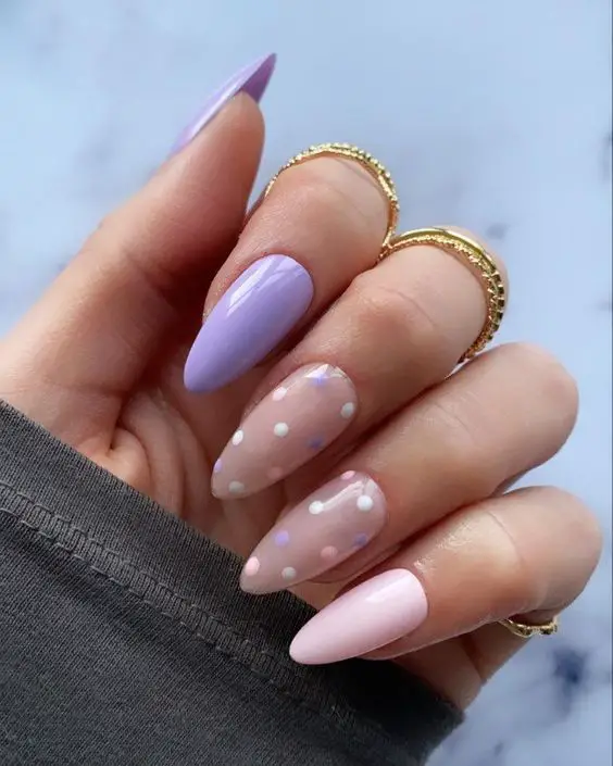 The prettiest pastel nails and pastel nail designs to try