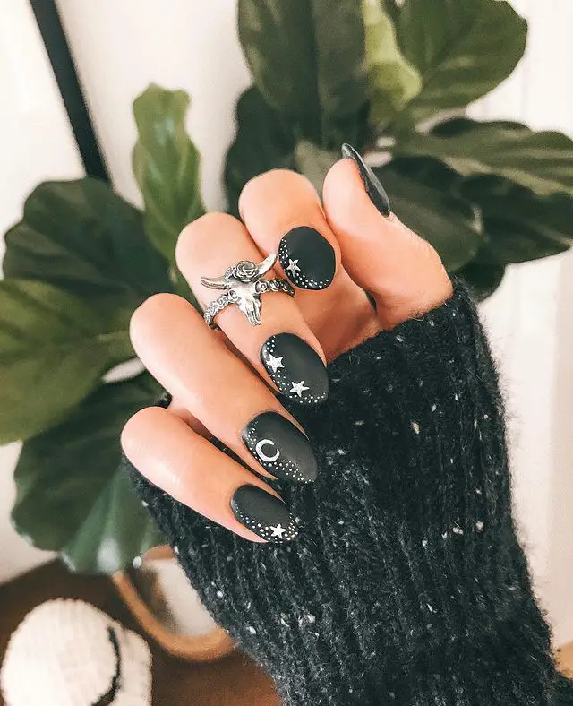 The top black and white nails, black and white nail designs, black and white nails acrylic, black and white nail art, and more black and white nail ideas