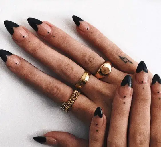 The best fall nails, fall nail designs, and fall nail colors this year