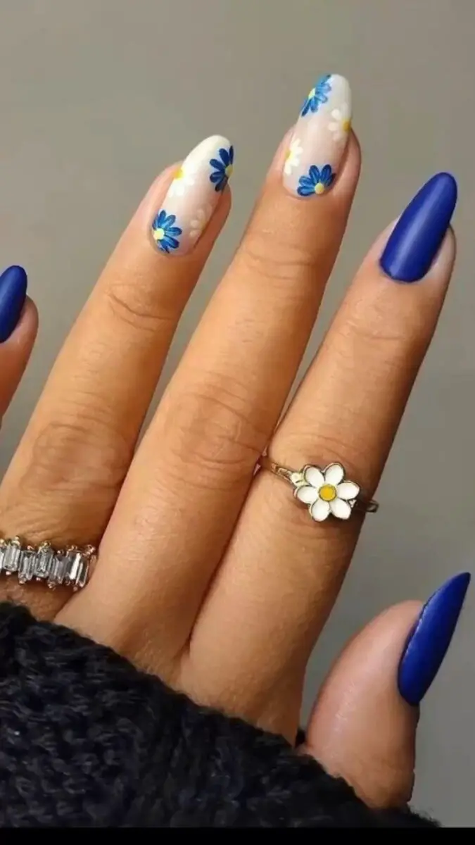 The best April nails and April nail designs for your spring nails