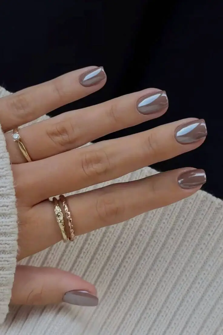 Old money nails to copy