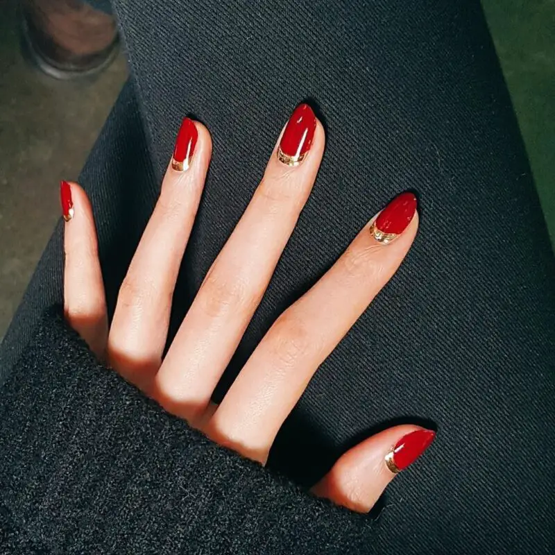 The top red and gold nails designs to try