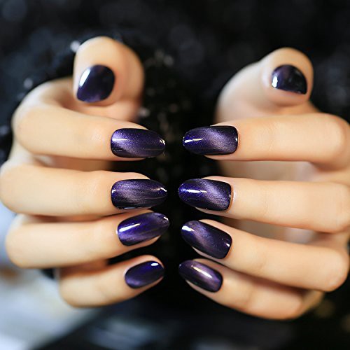 The hottest trend right now: cat eye nails including the classic cat eye nails design and interesting cat eye nail ideas