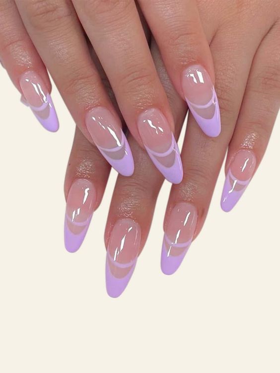 Light purple nails