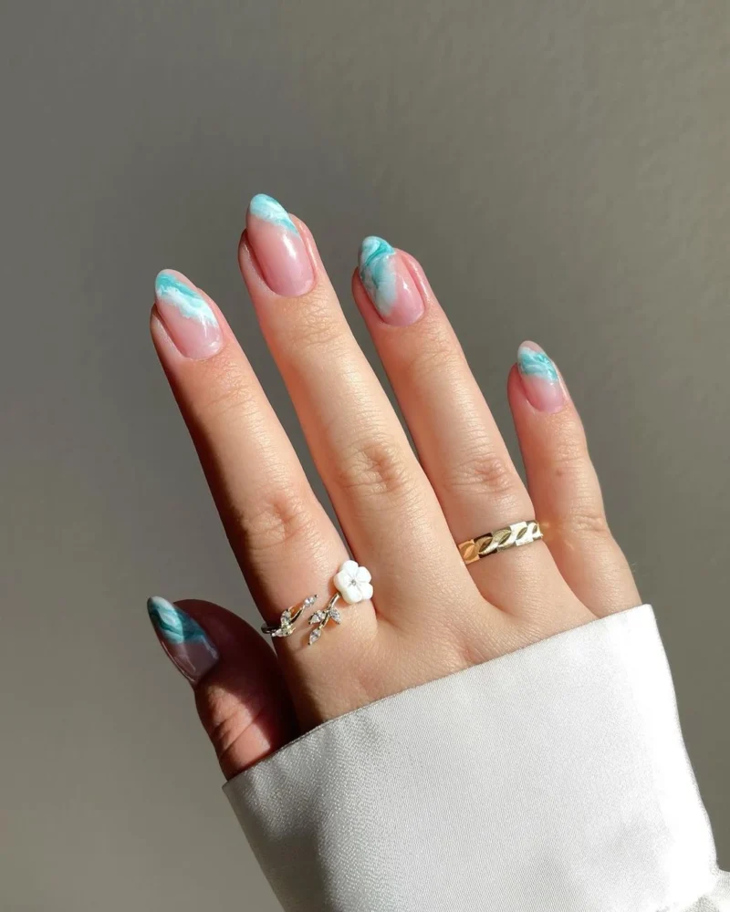 The top turquoise nails and teal nails right now