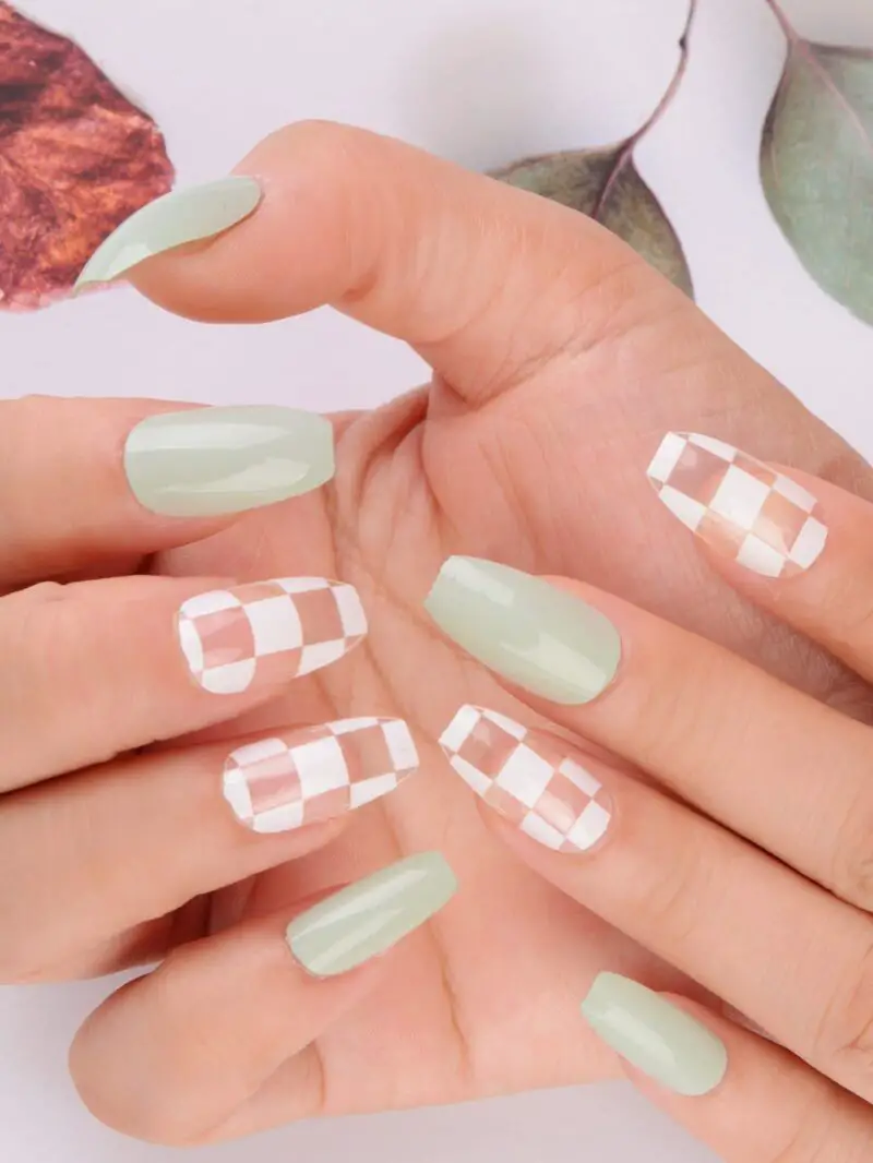 The top mint green nails designs and mint green nail ideas to try