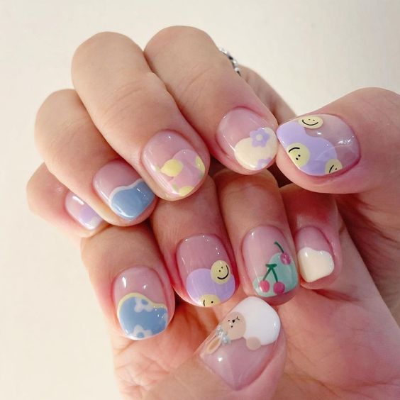 The prettiest pastel nails and pastel nail designs to try