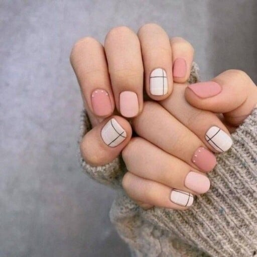 The best Valentine's Day nails designs to try this year