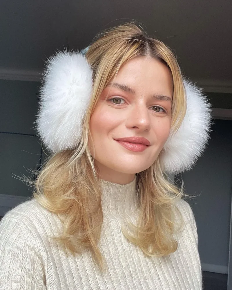 The top cute winter hairstyles