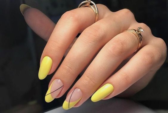 The best graduation nails and graduation nail designs