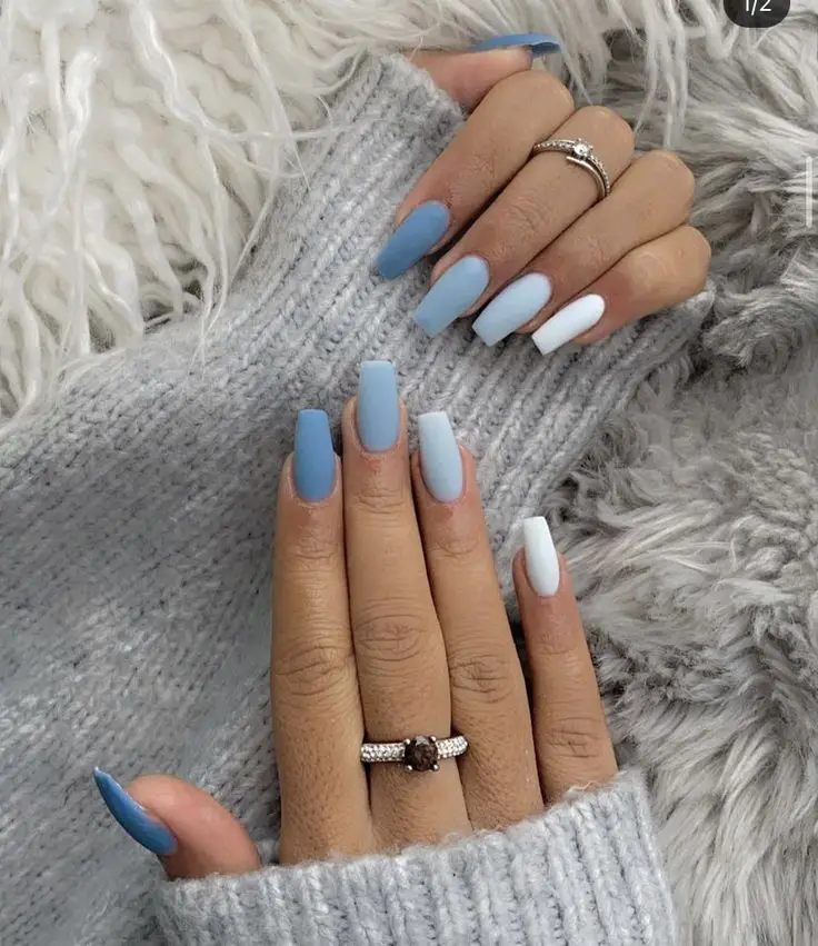 blue and white nails, white and blue nails, blue nails, white nails