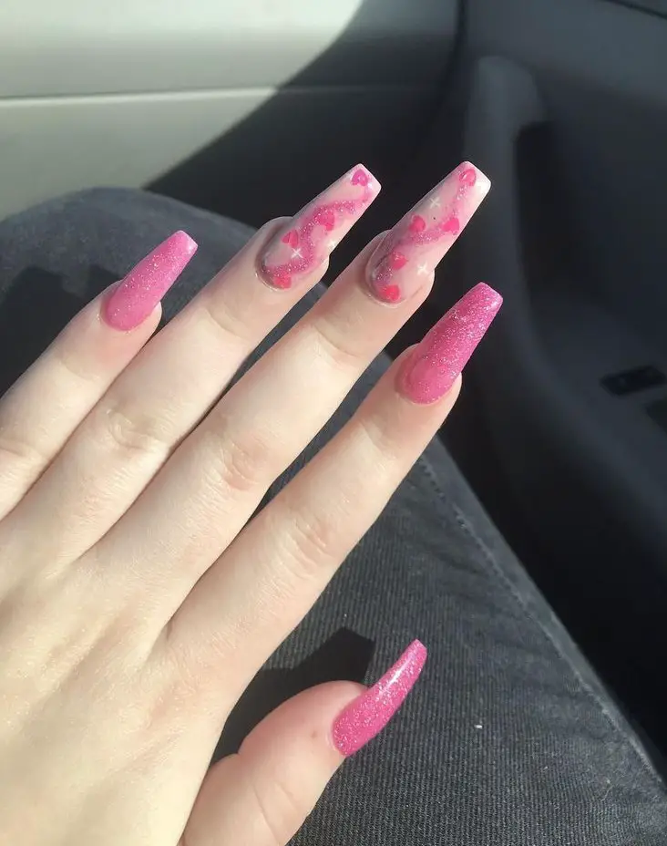 The best barbie nails for the barbiecore aesthetic