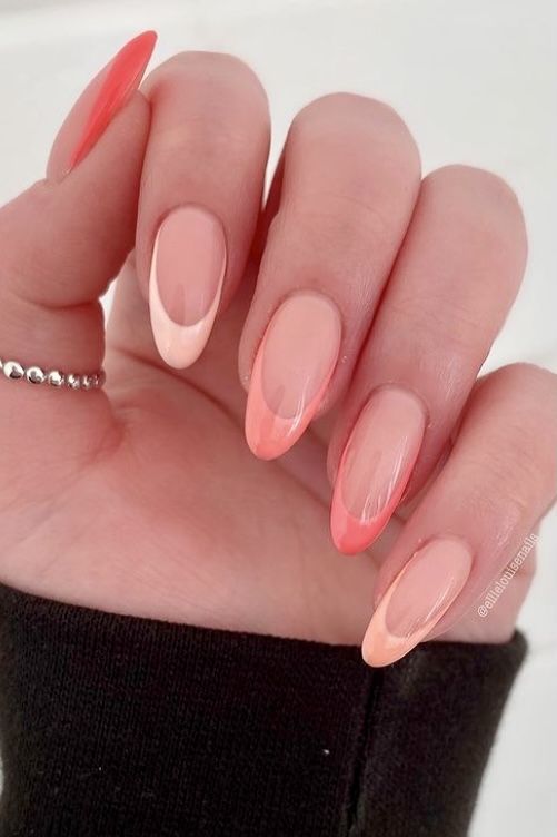 peach nails