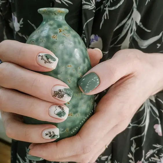 The best olive green nails