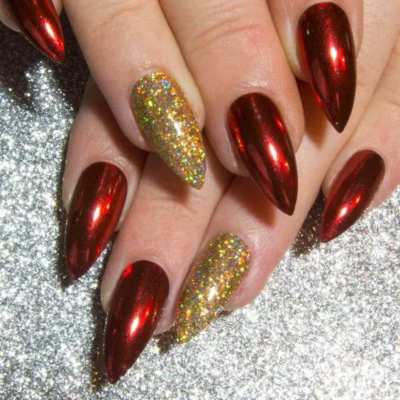  The top red and gold nails designs to try