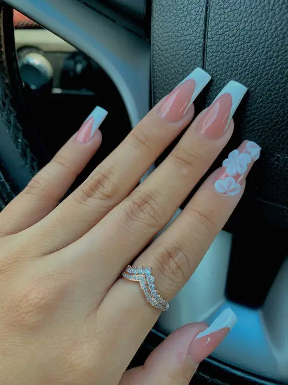 The top prom nails and prom nail designs