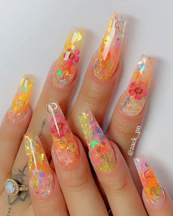 peach nails