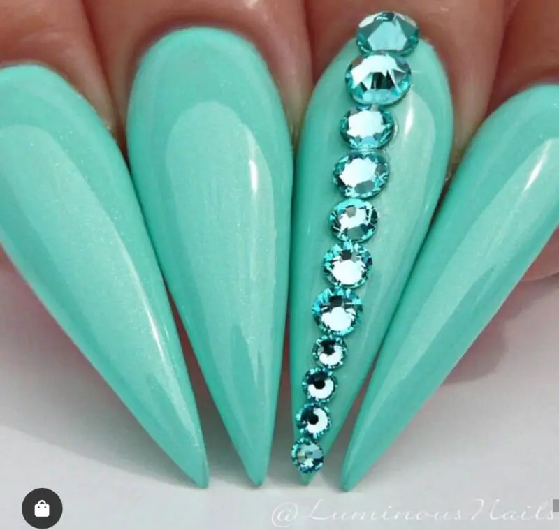 The top mint green nails designs and mint green nail ideas to try