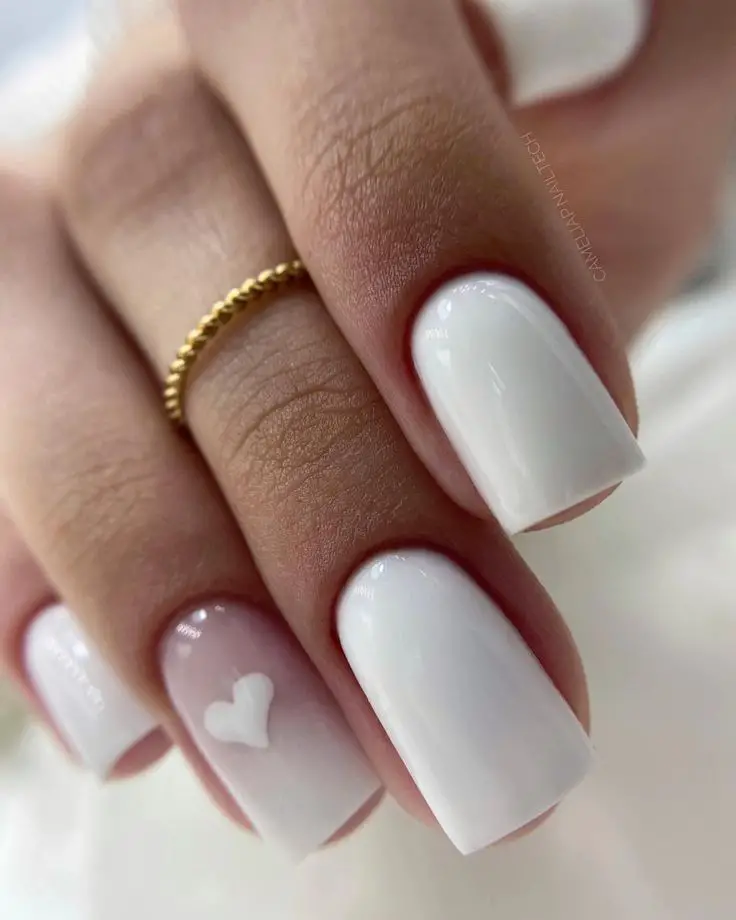 White valentine's nails