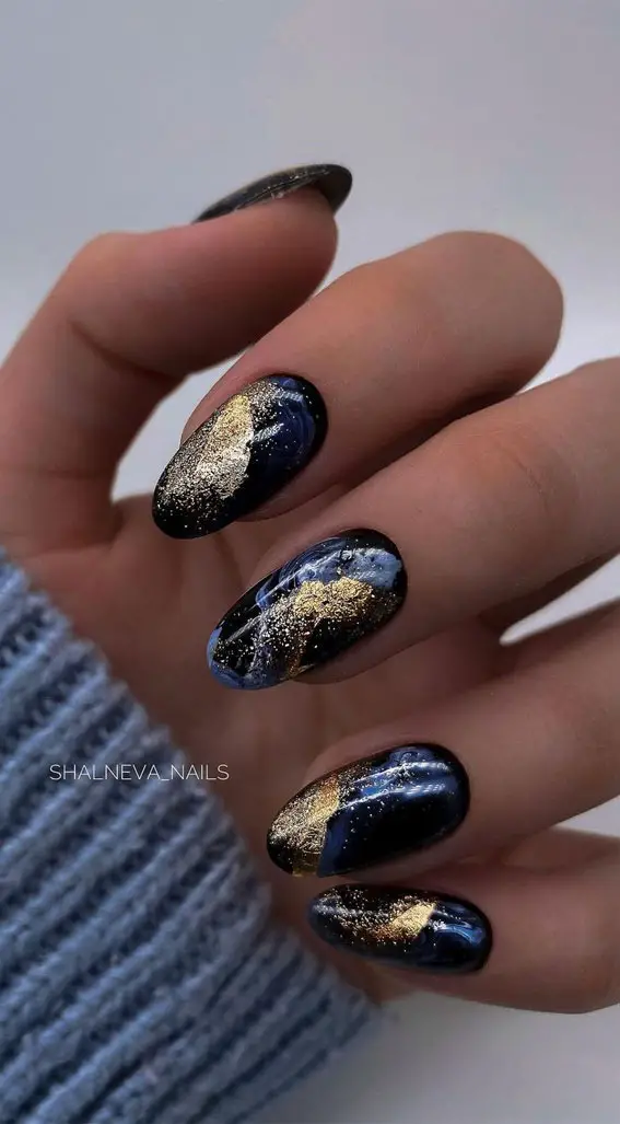 The top navy blue nails designs and navy blue nail ideas to try