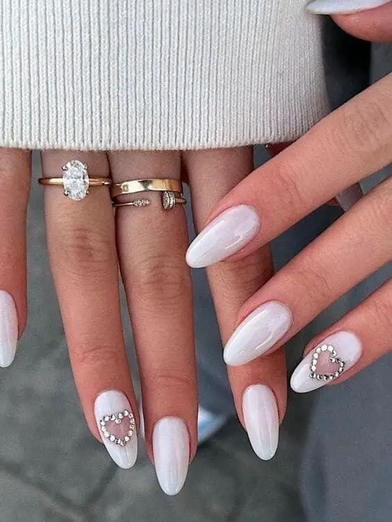 White valentine's nails