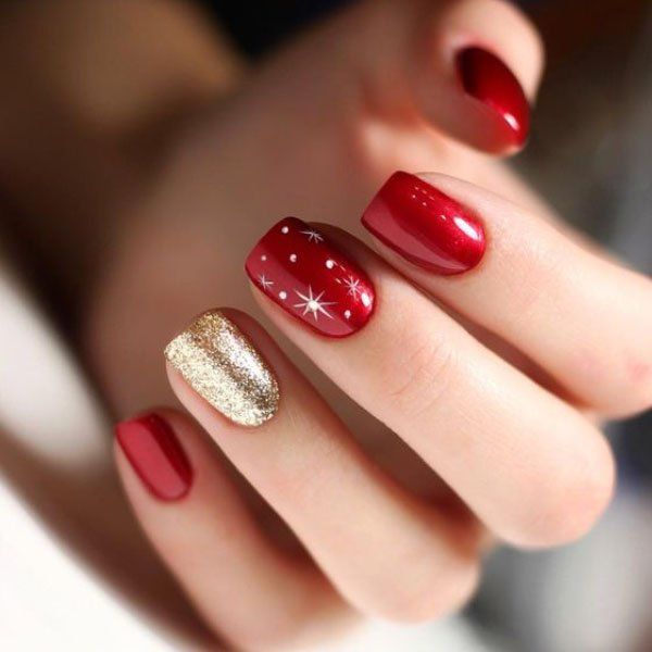 The top red and gold nails designs to try