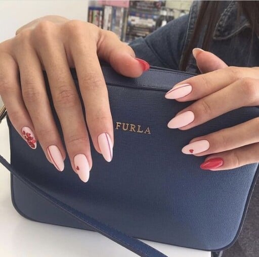 The best Valentine's Day nails designs to try this year