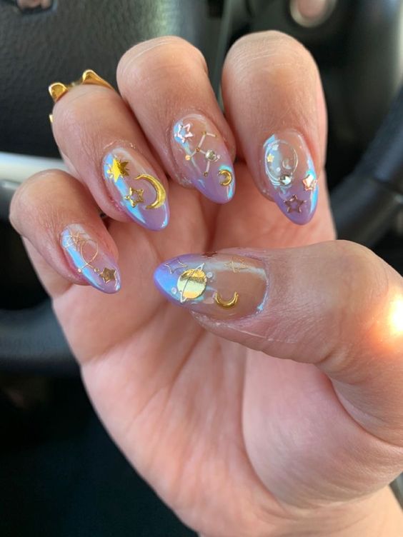 The best March nails, March nail ideas, March nail designs, and spring nails to do this year