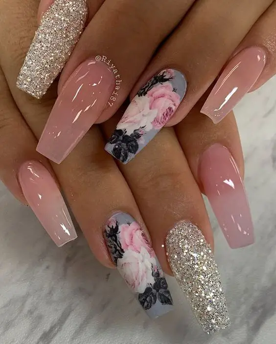 The prettiest pink rose nails and rose nail designs for your next manicure