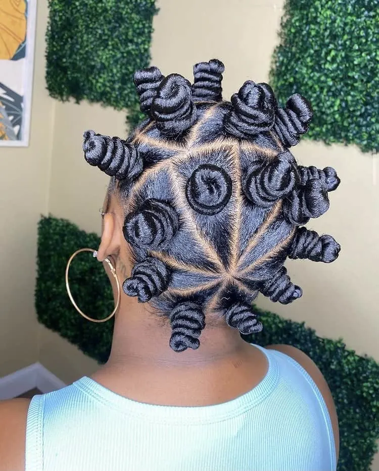 Bantu knots with triangle parts