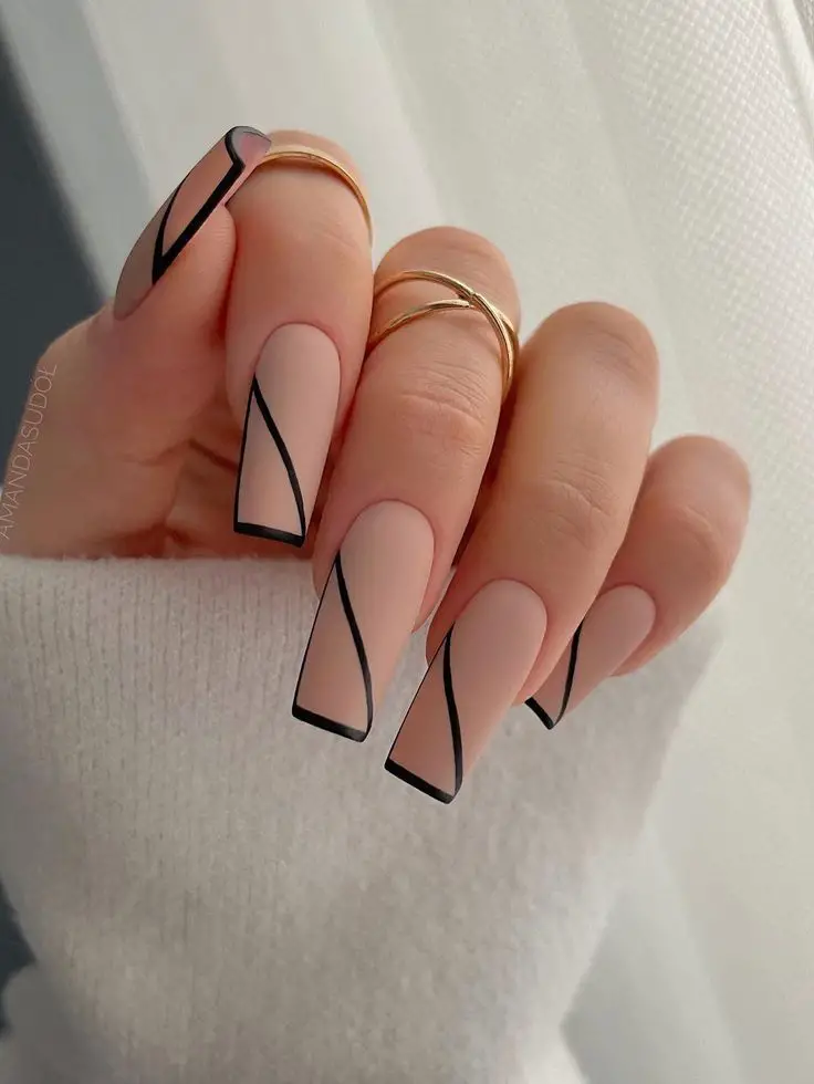 The best January nails, January nail designs, January nail ideas, and winter nails to do right now