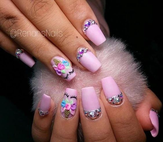 Unicorn nails and unicorn nail designs to try