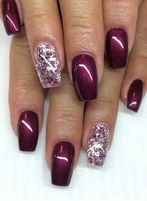 The Best Dark Purple Nails & Dark Purple Nail Designs