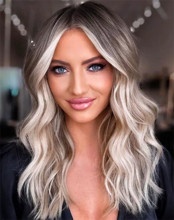 Top summer hair colors of the year. Check out this summer hair and summer hair colors to stay on trend!