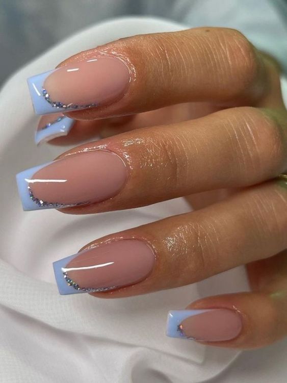 Baby blue nails and baby blue nail designs