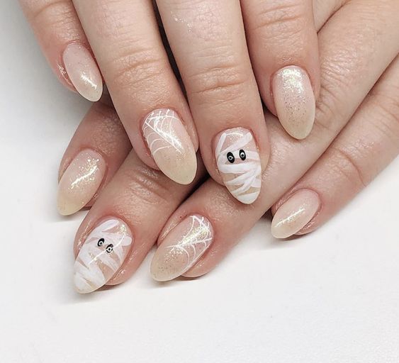 The best Halloween nails designs to try this year