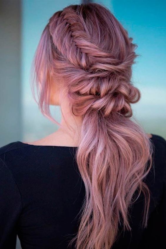 The top cute winter hairstyles