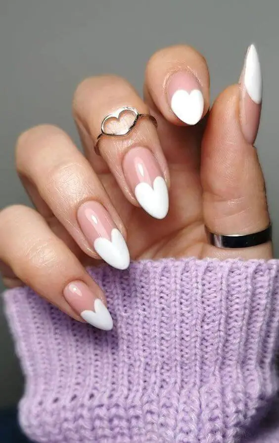 White valentine's nails