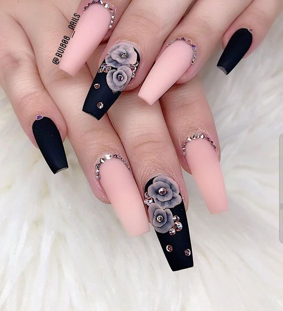 The prettiest pink rose nails and rose nail designs for your next manicure