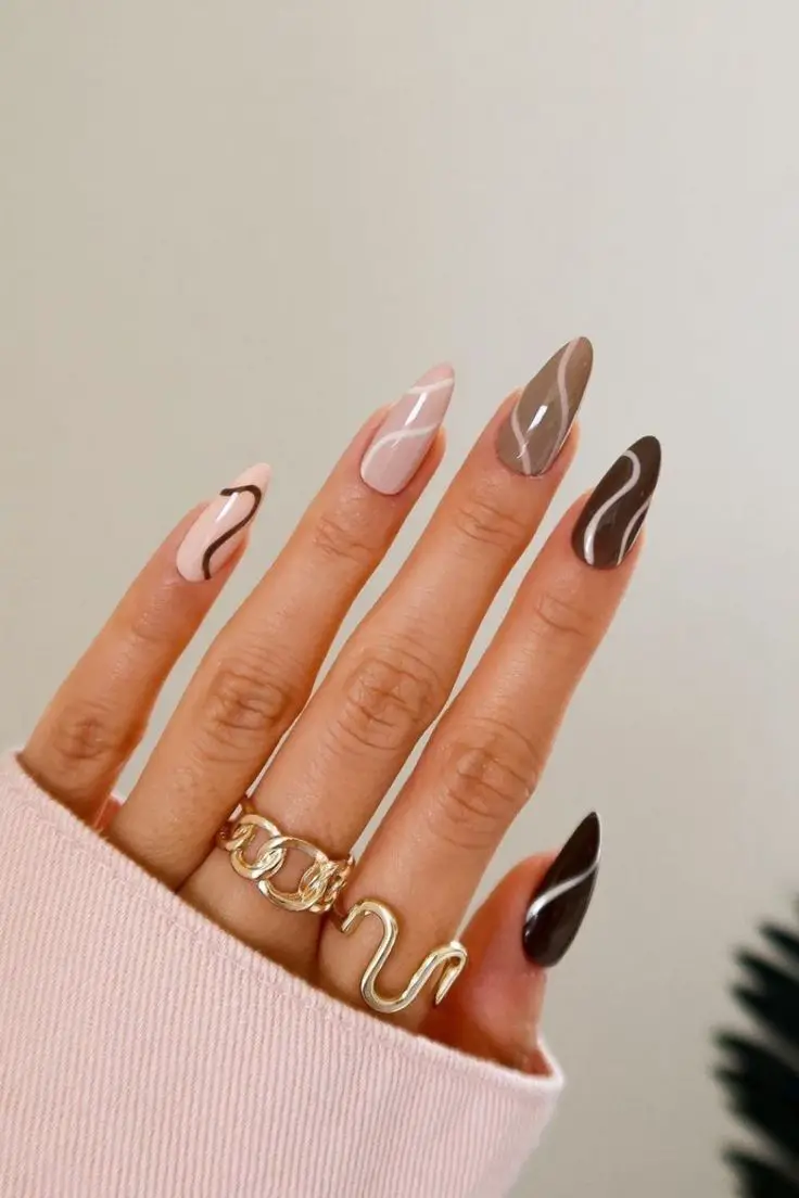 The best January nails, January nail designs, January nail ideas, and winter nails to do right now