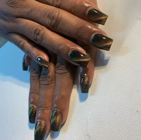 The hottest trend right now: cat eye nails including the classic cat eye nails design and interesting cat eye nail ideas